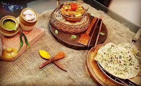 Homemade Kadhai Paneer and Fresh Chakki Atta Roti: The Perfect Indian Meal