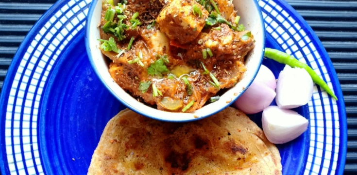 Soft Sharbati Wheat Roti with Dhaba Style Kadhai Paneer Recipe