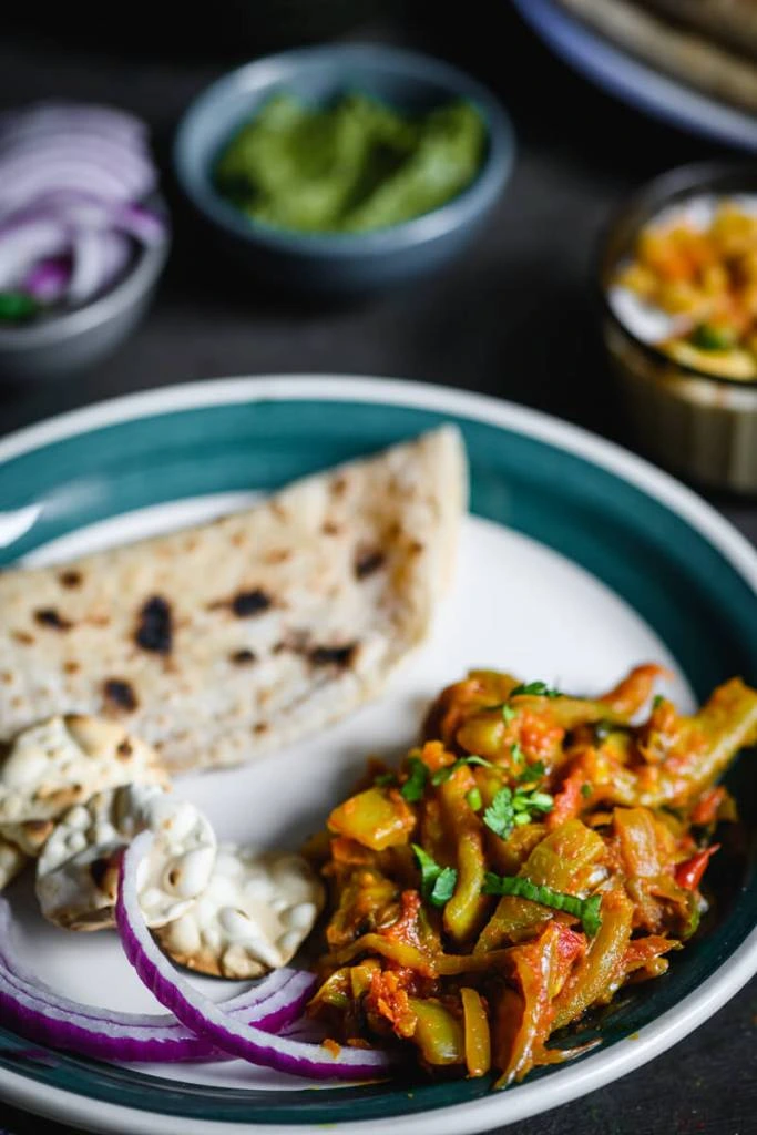 Healthy Lauki Sabzi Recipe with Soft Homemade Rotis